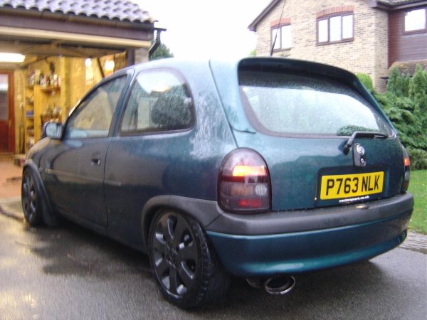 Spent Sunday getting the XE engine out of the Calibra