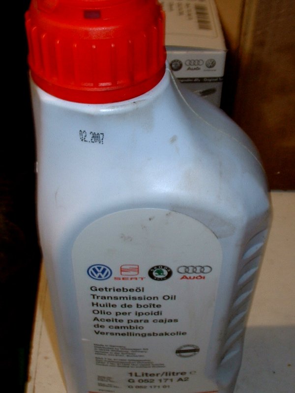 Changing gearbox fluid