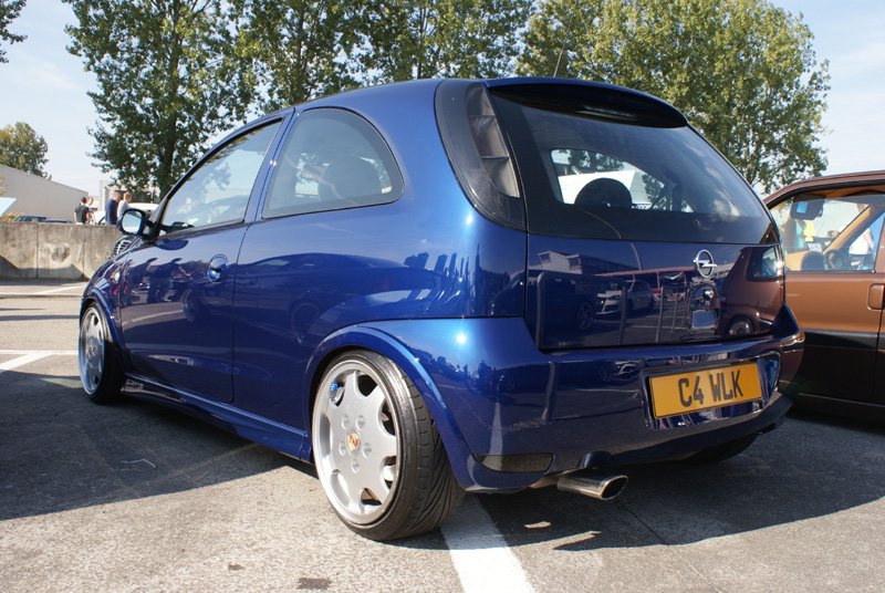 Smoothed Vauxhall Corsa SRi 1.8 2005
